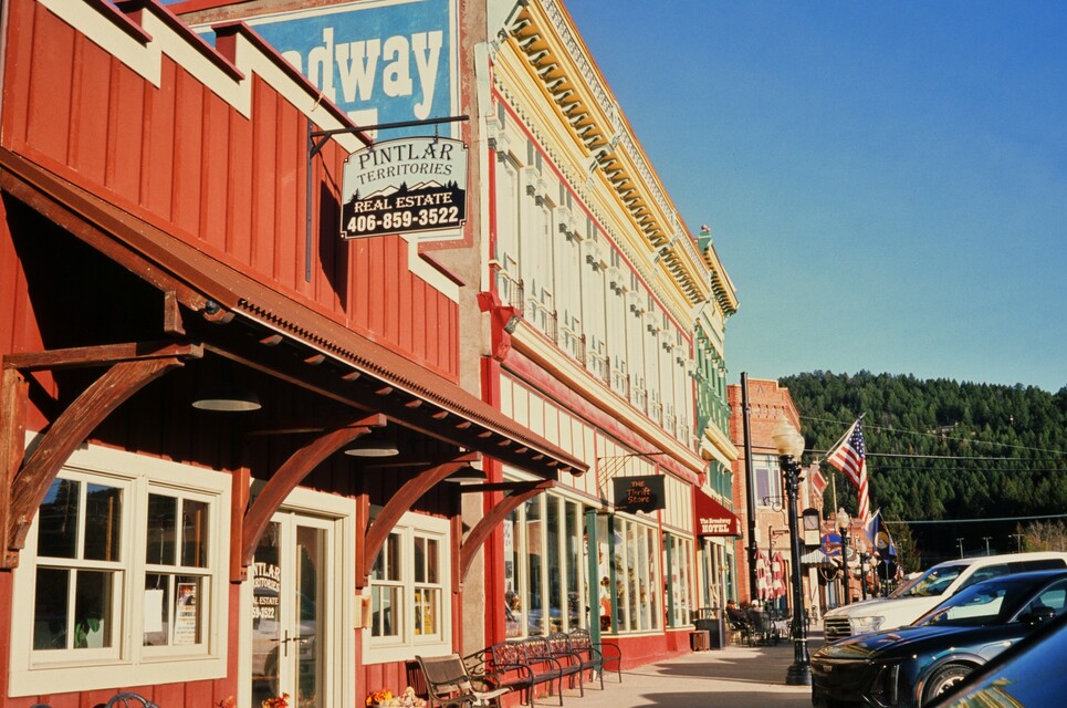 2025-11-10 - W Broadway Street, Philipsburg, MT